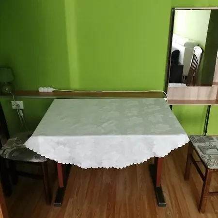 Apartman Center And *
